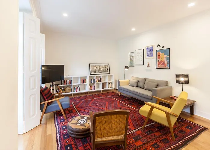 Flh Gulbenkian Fantastic Apartment With Balcony